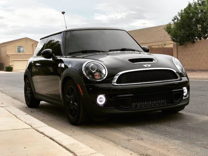 3 door MINI hatchback in Ilford